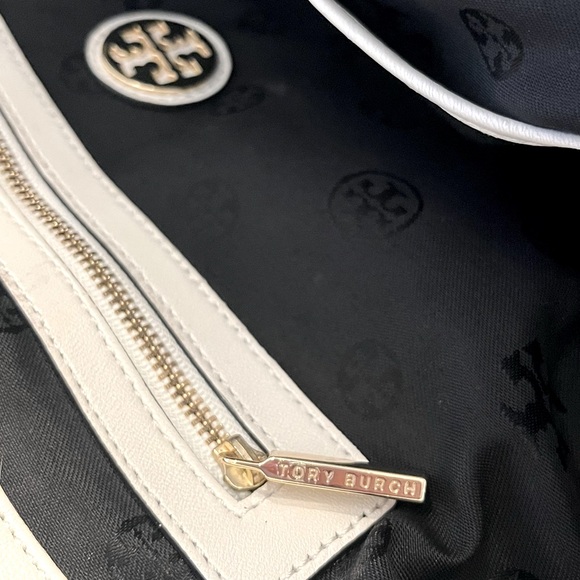 TORY BURCH Quilted Fleming A4 Tote Shoulder Bag - Picture 12 of 12